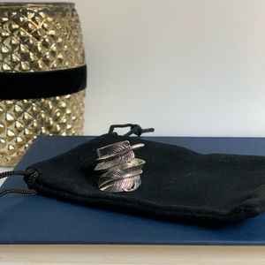 Wrap around 925 sterling silver boho feather ring